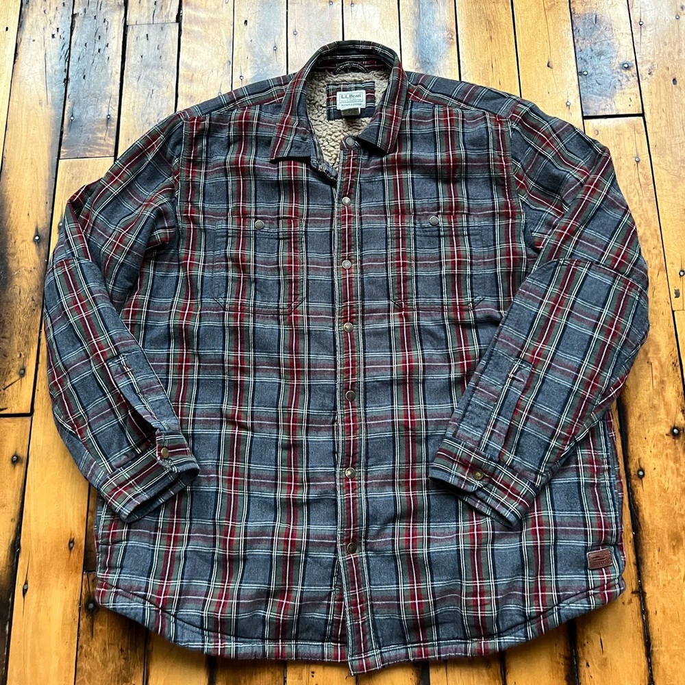 LL Bean Mens XL Slightly Fitted Scotch Plaid Sherpa Lined Shacket Snap Flaw*